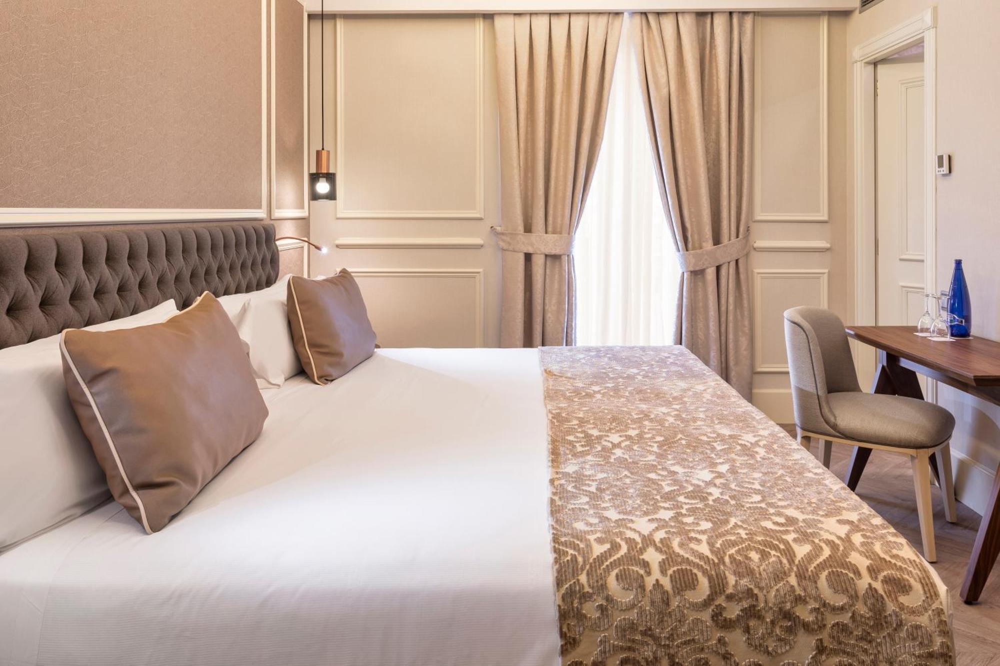 Catalonia Las Cortes Madrid Room photo
